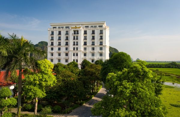 Hidden Charm Hotel & Resort Ninh Binh